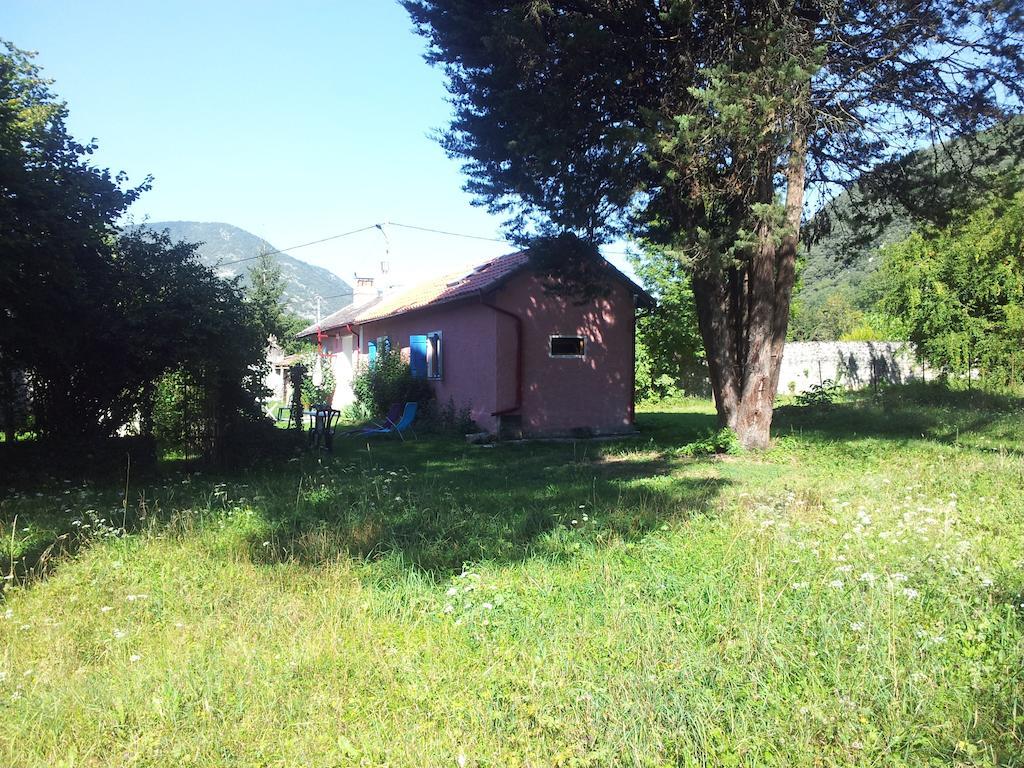 La Pyrene Maison De Vacances Ore  Oda fotoğraf